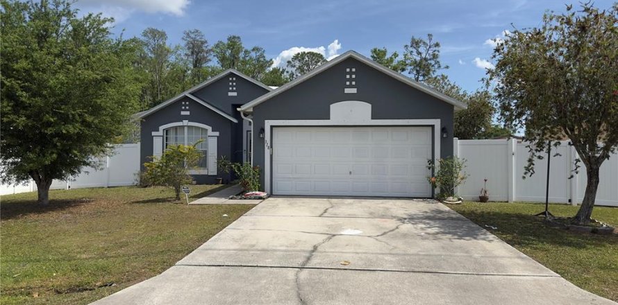 Casa en Kissimmee, Florida 3 dormitorios, 140.47 m2 № 1914033