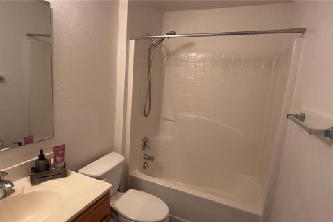 House in Kissimmee, Florida 3 bedrooms, 140.47 sq.m. № 1914033 - photo 14