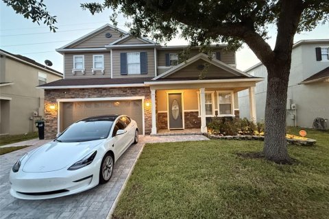 Villa ou maison à louer à Orlando, Floride: 5 chambres, 315.12 m2 № 2305210 - photo 3