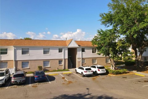 Condo in Tampa, Florida, 4 bedrooms  № 2141872