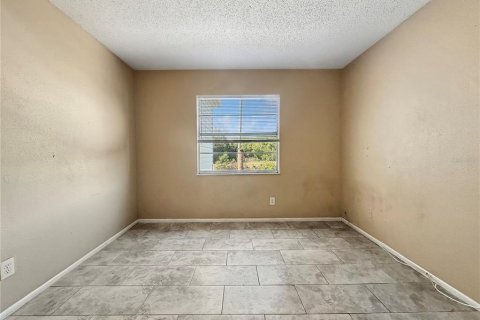 Condo in Tampa, Florida, 4 bedrooms  № 2141872 - photo 18