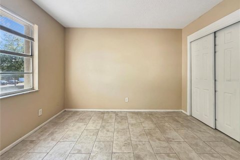Condo in Tampa, Florida, 4 bedrooms  № 2141872 - photo 22