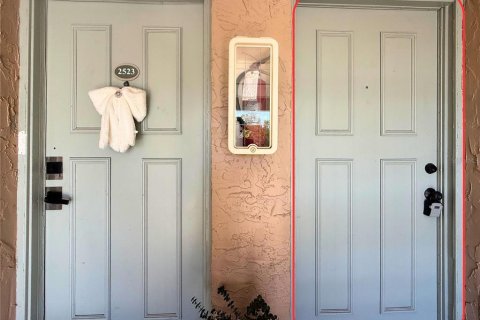 Condo in Tampa, Florida, 4 bedrooms  № 2141872 - photo 3