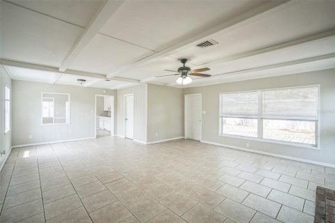 House in Lakeland, Florida 3 bedrooms, 147.16 sq.m. № 1766235 - photo 13