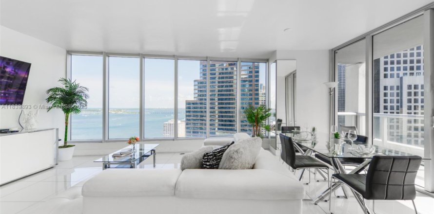 Condo à Miami, Floride, 2 chambres  № 1941952