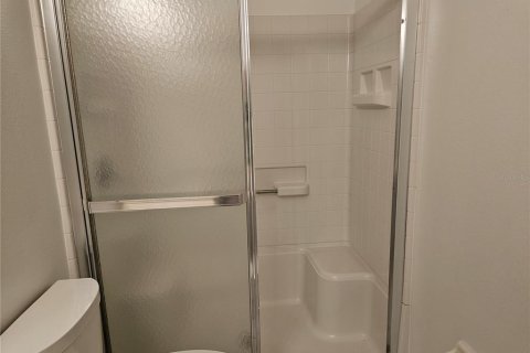 Condo in Sun City Center, Florida, 2 bedrooms  № 1899344 - photo 19
