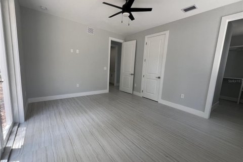 House in Tavernier, Florida 4 bedrooms, 180.51 sq.m. № 1786162 - photo 12