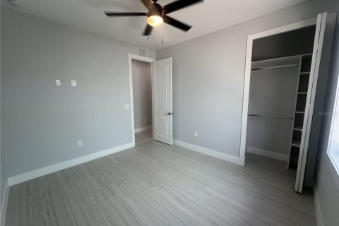 House in Tavernier, Florida 4 bedrooms, 180.51 sq.m. № 1786162 - photo 15
