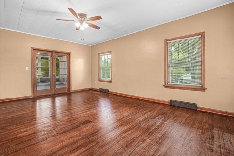 Commercial property in Lake Alfred, Florida 189.61 sq.m. № 1894106 - photo 23