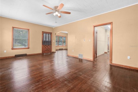 Commercial property in Lake Alfred, Florida 189.61 sq.m. № 1894106 - photo 20