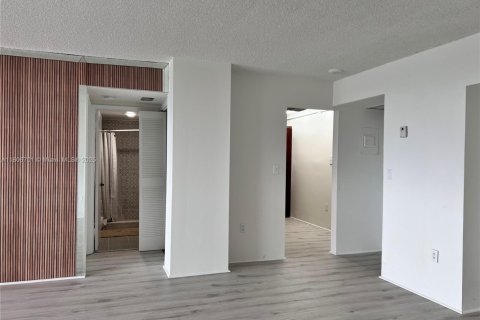 Купить кондоминиум в Авентура, Флорида 2 спальни, 106.47м2, № 1739489 - фото 17