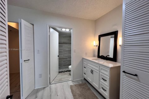 Купить кондоминиум в Авентура, Флорида 2 спальни, 106.47м2, № 1739489 - фото 14