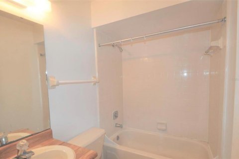 Copropriété à louer à Orlando, Floride: 2 chambres, 93.46 m2 № 2103808 - photo 7