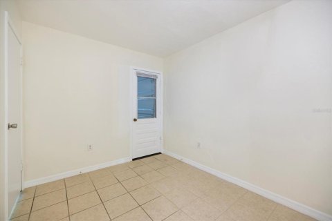 House in Sarasota, Florida 3 bedrooms, 164.53 sq.m. № 1826885 - photo 28