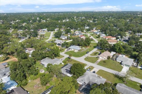 House in Sarasota, Florida 3 bedrooms, 164.53 sq.m. № 1826885 - photo 9