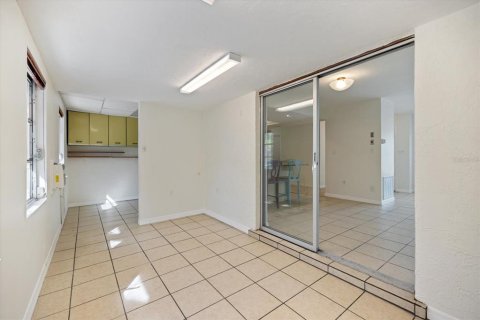 House in Sarasota, Florida 3 bedrooms, 164.53 sq.m. № 1826885 - photo 20