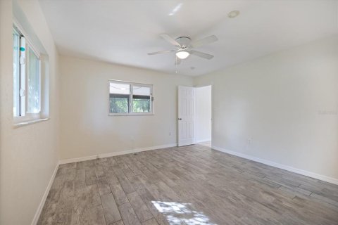 House in Sarasota, Florida 3 bedrooms, 164.53 sq.m. № 1826885 - photo 24
