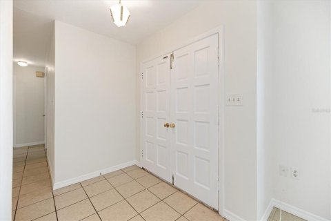 House in Sarasota, Florida 3 bedrooms, 164.53 sq.m. № 1826885 - photo 13