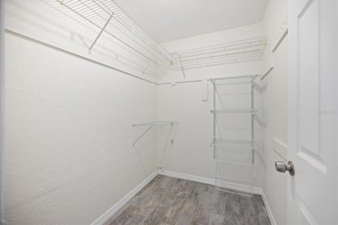 House in Sarasota, Florida 3 bedrooms, 164.53 sq.m. № 1826885 - photo 25