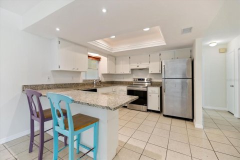 House in Sarasota, Florida 3 bedrooms, 164.53 sq.m. № 1826885 - photo 17