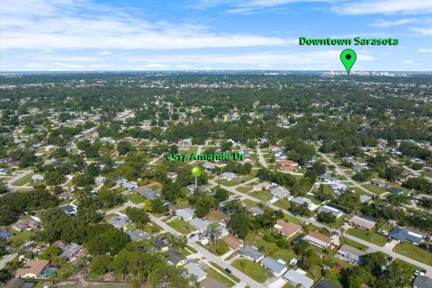 House in Sarasota, Florida 3 bedrooms, 164.53 sq.m. № 1826885 - photo 5