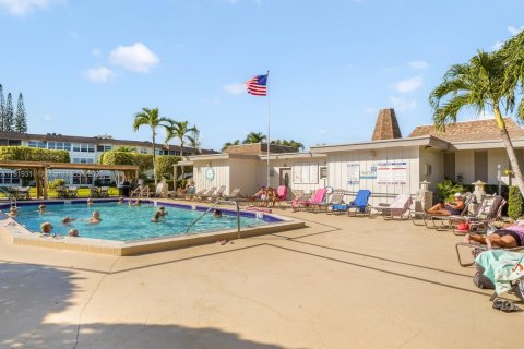 Купить кондоминиум в Лодердейл-Лейкс, Флорида 2 спальни, 87.7м2, № 2018178 - фото 23