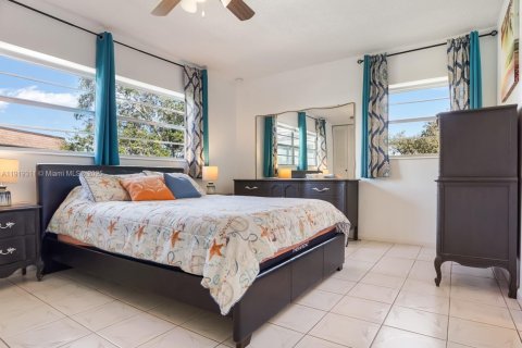 Купить кондоминиум в Лодердейл-Лейкс, Флорида 2 спальни, 87.7м2, № 2018178 - фото 8