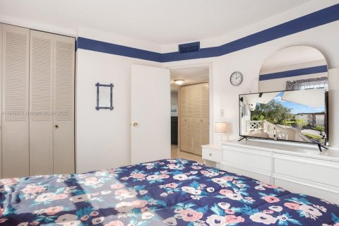 Купить кондоминиум в Лодердейл-Лейкс, Флорида 2 спальни, 87.7м2, № 2018178 - фото 14