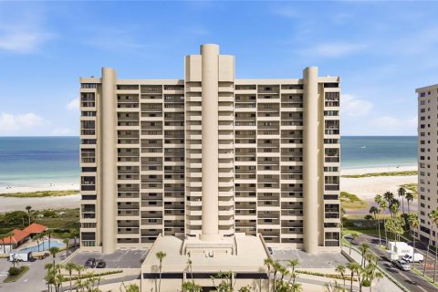 Copropriété à louer à Clearwater, Floride: 1 chambre, 82.22 m2 № 2411584 - photo 2