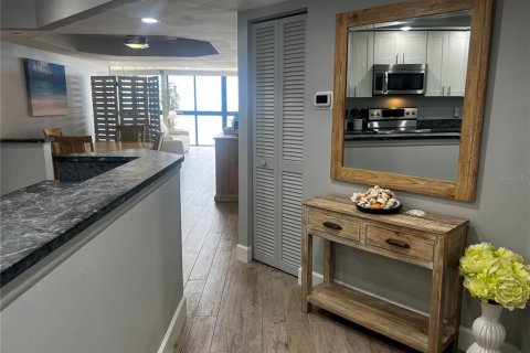 Copropriété à louer à Clearwater, Floride: 1 chambre, 82.22 m2 № 2411584 - photo 6