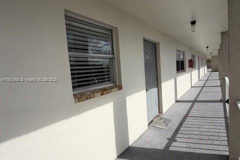 Copropriété à vendre à Sunrise, Floride: 2 chambres, 78.97 m2 № 1975904 - photo 2