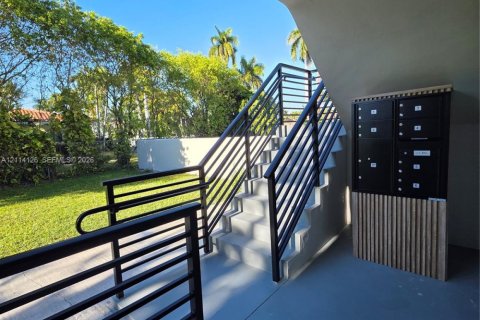 Copropriété à louer à Miami Beach, Floride: 4 chambres, 297.66 m2 № 2439394 - photo 19