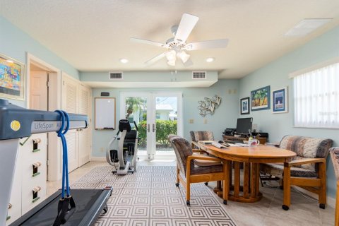 Casa en venta en Seminole, Florida, 4 dormitorios, 214.33 m2 № 2094140 - foto 20