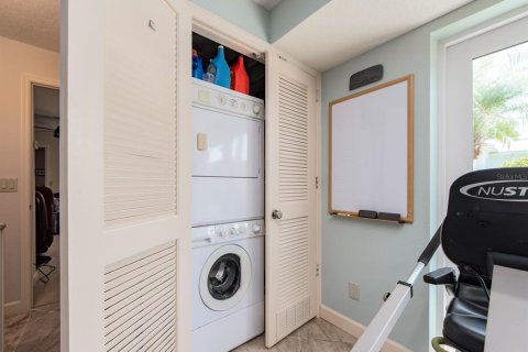 Casa en venta en Seminole, Florida, 4 dormitorios, 214.33 m2 № 2094140 - foto 21