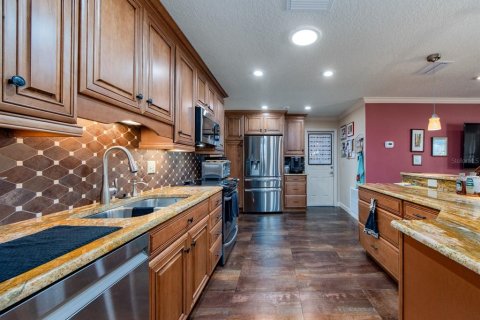 Casa en venta en Seminole, Florida, 4 dormitorios, 214.33 m2 № 2094140 - foto 12