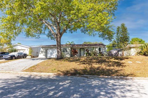 Casa en alquiler en Palm Harbor, Florida, 3 dormitorios, 128.39 m2 № 1908446 - foto 29