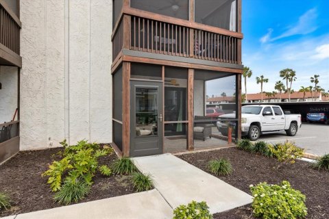 Condominio en alquiler en Sarasota, Florida, 1 dormitorio, 47.94 m2 № 1558976 - foto 24