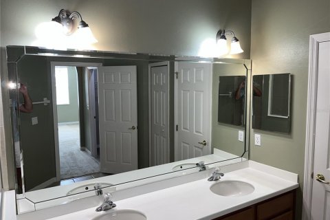 Condominio en alquiler en Orlando, Florida, 2 dormitorios, 123.19 m2 № 1916737 - foto 20