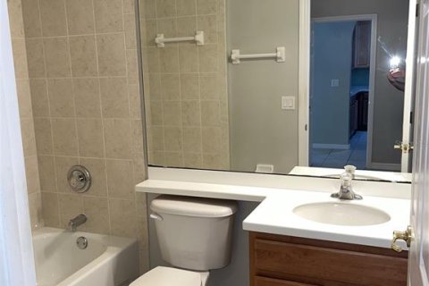Condominio en alquiler en Orlando, Florida, 2 dormitorios, 123.19 m2 № 1916737 - foto 11