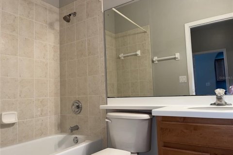 Condominio en alquiler en Orlando, Florida, 2 dormitorios, 123.19 m2 № 1916737 - foto 10