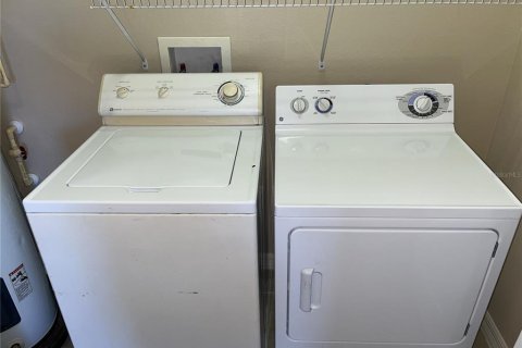 Condominio en alquiler en Orlando, Florida, 2 dormitorios, 123.19 m2 № 1916737 - foto 14
