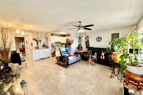Condo in West Palm Beach, Florida, 1 bedroom  № 2071160