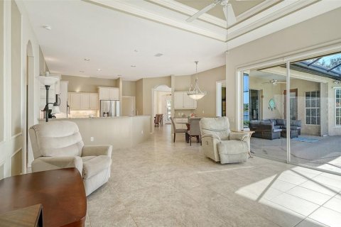 Villa ou maison à vendre à Sarasota, Floride: 3 chambres, 271.55 m2 № 2428865 - photo 13