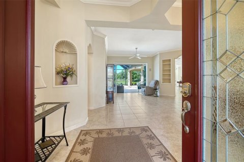 Villa ou maison à vendre à Sarasota, Floride: 3 chambres, 271.55 m2 № 2428865 - photo 4
