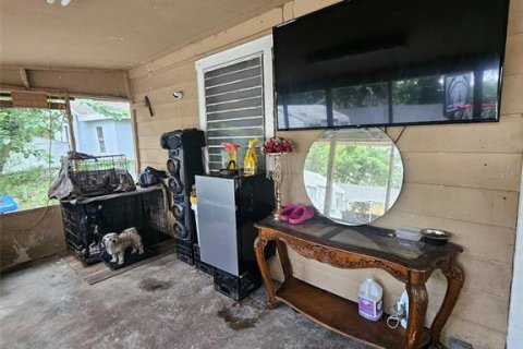 Casa en venta en Tampa, Florida, 4 dormitorios, 104.05 m2 № 2386208 - foto 12