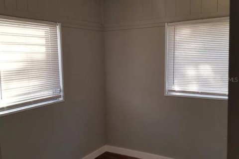 Casa en venta en Tampa, Florida, 4 dormitorios, 104.05 m2 № 2386208 - foto 8