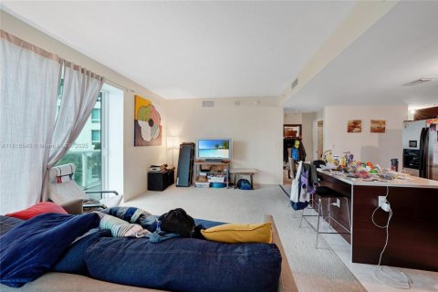 Copropriété à vendre à Miami, Floride: 2 chambres, 109.62 m2 № 2194150 - photo 14