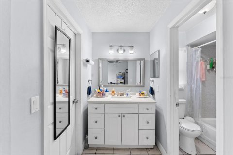 Casa en venta en Orlando, Florida, 3 dormitorios, 138.24 m2 № 1914288 - foto 14
