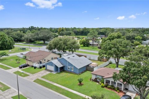 Casa en venta en Orlando, Florida, 3 dormitorios, 138.24 m2 № 1914288 - foto 3