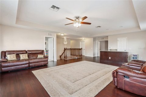House in Tampa, Florida 5 bedrooms, 479.38 sq.m. № 1855548 - photo 26